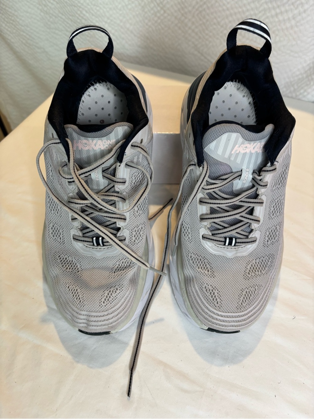 Hoka Men’s Light Gray Athletic Running Shoes